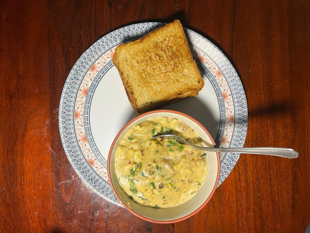 pranitmalhotra_'s tweet photo. @cookwithcravv is probably working on the most interesting consumer thesis I've come across in a while.

Tara helped me make the best butter garlic eggs I've ever had.

Signup for the waitlist. Link in first comment.

@manthan_builds @iamprithshetty  @dravishakatoch https://t.co/wFhmnDBsrS