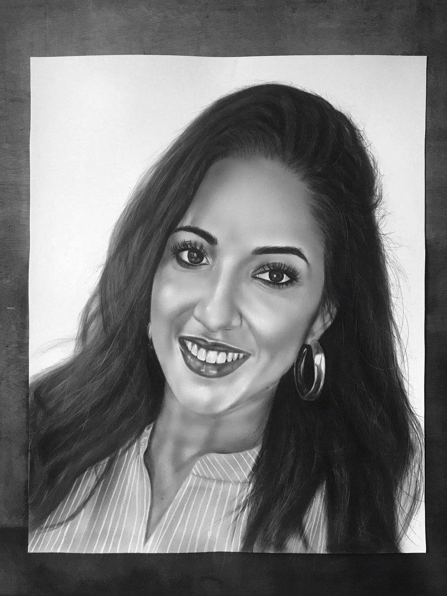 goodness_artz1's tweet photo. I made a drawing of @BethanyForTruth 
Drawn with charcoal on paper✍🏾

Kindly share ❤️ https://t.co/OBtotSwIuN