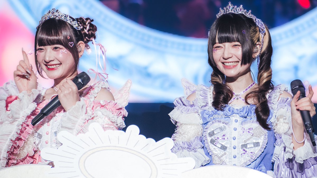 _noncha___'s tweet photo. 𝟐𝟎𝟐𝟔𝟎𝟓𝟎𝟑 きゅるりんってしてみて
『Kyururin Heavenly
~全部ありふれない軌跡~』 day2

幕張でも たねつな劇場全開なきゅるりんトロッコだった⊂( ᴖ ̫ᴖ)⊃
4枚目のふたりの特大級笑顔がだーいすき🩷💜

#やねちゃんえらい #チバゆなたまんねえ
#きゅるちゃん幕張 https://t.co/TCVctMevdX