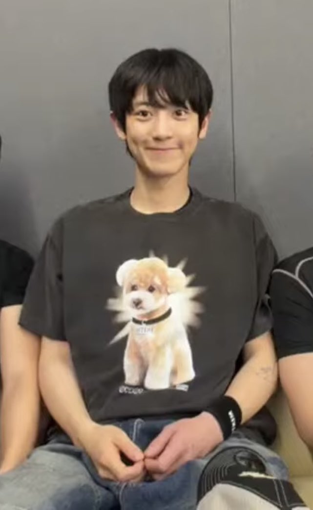 smileslikeidiot's tweet photo. Chanyeol                     Yeoldaenggge https://t.co/3ziOSnUJSC