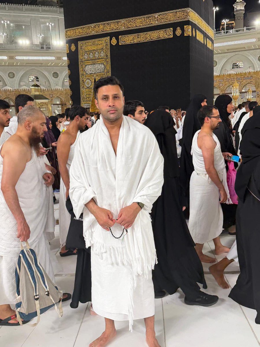 zulfibukhari_'s tweet photo. اللہ تعالیٰ ہماری عبادات، دعائیں اور حاضری اپنی بارگاہ میں شرفِ قبولیت عطا فرمائے، ہماری کوتاہیوں کو معاف فرمائے، اور ہم سب کو اخلاص کے ساتھ اپنی عبادت کرنے کی توفیق دے۔

اے اللہ! تمام مسلمانوں پر اپنا خاص فضل و کرم فرما، ان کی جان، مال، عزت اور ایمان کی حفاظت فرما، https://t.co/464j0VaHPv