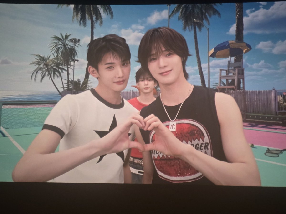 yangssun_'s tweet photo. #ANDTEAM_VR콘서트
260626 1주차 1트

아무것도 스포 안 당하고 처음으로 보고싶어서 첫타임으로 했는데 너무 잘 한 선택이었습니다
파이어워크로 끝난줄 알았는데 빅스키 해줘서 너무 놀라고 기분이 날아갈 것 같았어요
앤팀을 이렇게 가까이서 볼 수 있다니 VR 이거 너무 좋습니다 감사해요 https://t.co/XI72LsLgAG