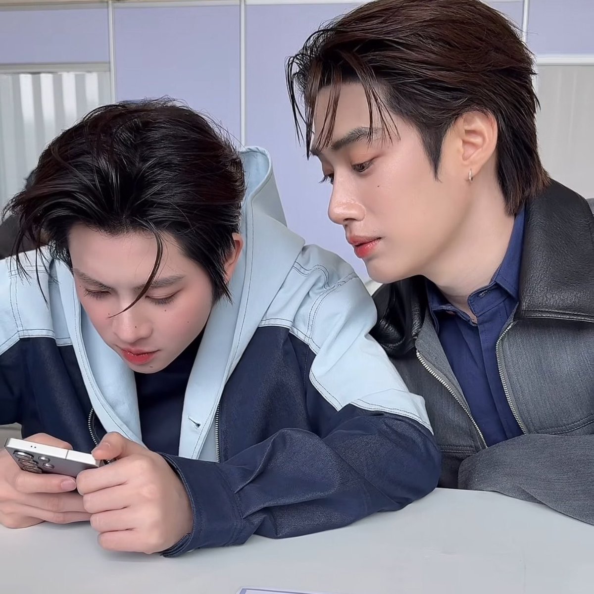 myfirstloveone's tweet photo. อย่างน้อยชีก็มีสิ่งที่เหมือนปะป๊า
555555555555555555555555555555555 https://t.co/5cQIcjCwnB