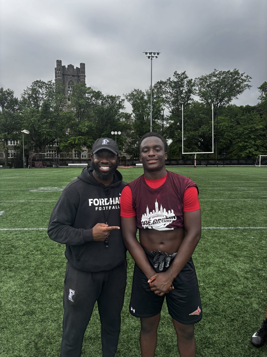KarstenHall09's tweet photo. Had a amazing time at Fordham competed well and learned a lot from the staff. Can’t wait to get back on campus!

 @benchmason42 @FUFBRecruiting 
@Coach_Ward23 @CoachKevWill 
@CoachJ_Iweh @TJLowery6 @PrepRedzoneMD https://t.co/Hfko0iVi9x
