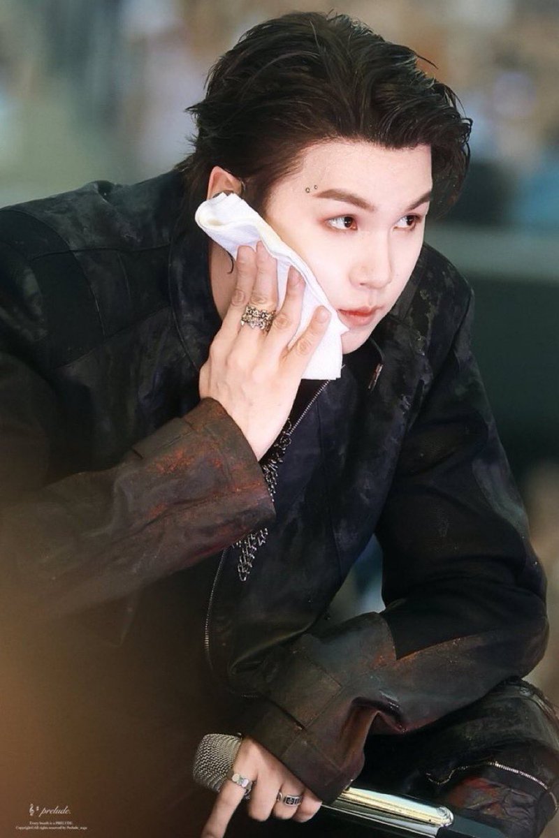 vicminb93's tweet photo. OH MY GOD 🥵🥵🥵🫦🫦🫦 https://t.co/iuS0FeHQJU