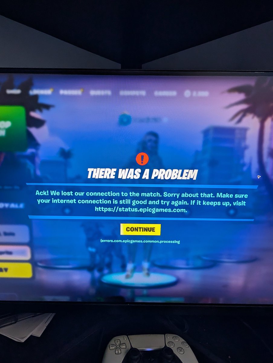 Damaja416's tweet photo. @FortniteStatus Diabolical lag, make the game playable you absolute morons https://t.co/7pee1FCKU4