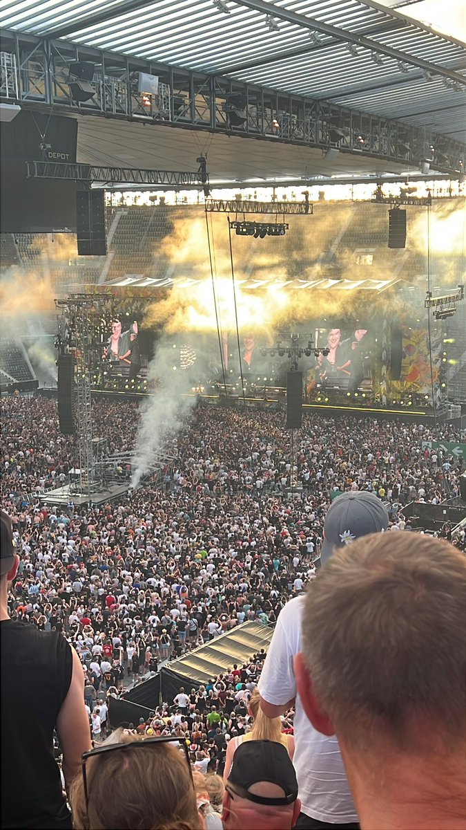 Zalathra's tweet photo. Es geht jetzt richtig los 🤩 https://t.co/SZWyn0XvWl