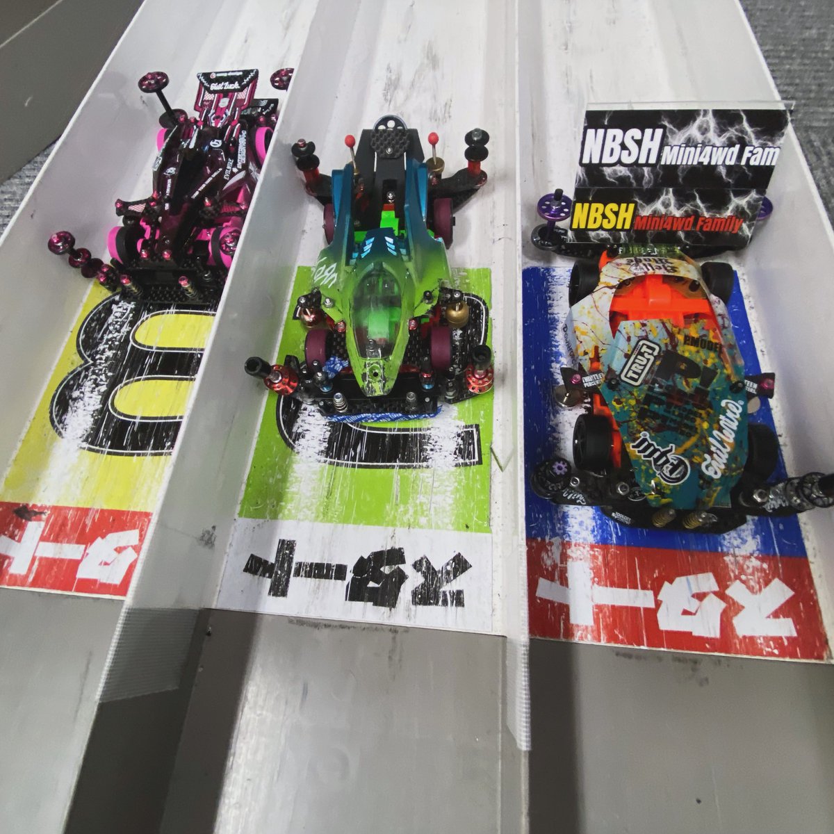 8Rjagpa58jdga70's tweet photo. オツオツオツオツw

ナンサーナイトレース表。

ヤッター🤣🙌🙌🙌🙌🙌🙌🙌🙌

奥のバウンシグとLC'Jの処理が👍

予選から上手くハマり運も味方しましてー

優勝🏆しましたー🔥🔥🔥🔥🔥🔥🔥🔥🔥🔥🔥🔥🔥🔥🔥🔥🔥🔥🔥🔥🔥🔥

参加された皆さんお疲れ様でした🙏
#ノースビックスロープ北摂
#nbsh https://t.co/53NNGtpI3g