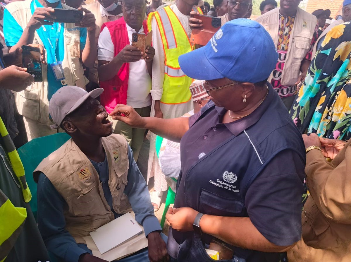 OmsTchad's tweet photo. @SanteTchad, en collaboration avec ses partenaires dont @OmsTchad, a lancé ce 27 juin  à #Karal (Hadjer Lamis) la campagne de #vaccination contre le #choléra. Objectif : protéger les populations et stopper la propagation. 💉 #Santé #Choléra #Vaccination https://t.co/iqiYHUttps