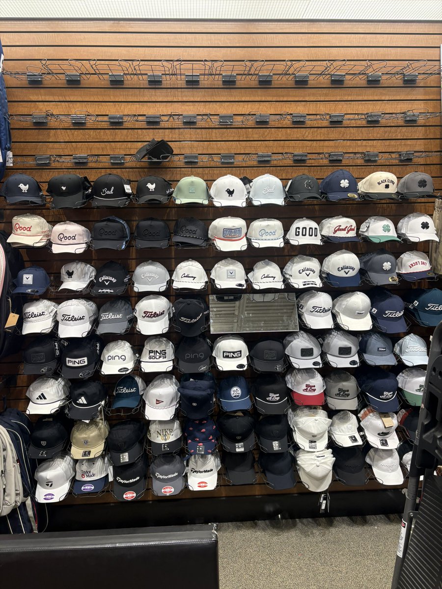 BudWiser6969's tweet photo. The Great Wall of #shrink https://t.co/1GTvVmK4zY