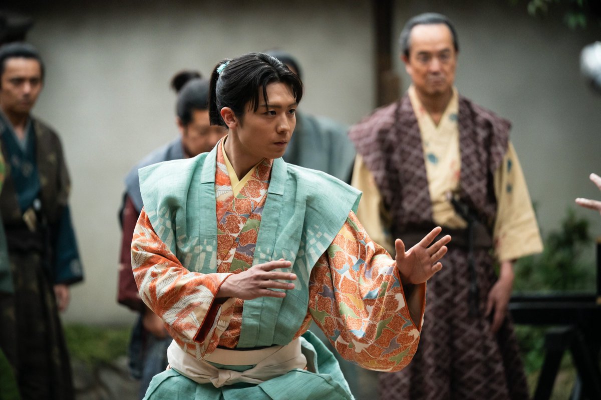 TVGweb's tweet photo. 大河ドラマ「豊臣兄弟！」
森乱役・市川團子からコメント到着✍🏻

第25回「変事の予兆」で初登場
信長を演じる小栗旬との共演に…💭
「大きな包容力に助けていただいた」

いよいよ”本能寺の変”へ🔥
今後の見どころについても語る

https://t.co/TrJg6zgfzE

#豊臣兄弟 https://t.co/3e4cTRysfs