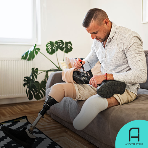amputeestore's tweet photo. What if prosthetists could see what’s happening inside a below-knee prosthetic socket while someone moves? That’s the promise behind ultrasound-based socket-fit research. https://t.co/95z2xxwz2q #prostheticsocket #amputeestore #amputeelife https://t.co/Dm1fl8FGRi
