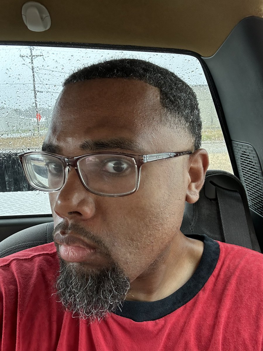 theraider985's tweet photo. 💈 https://t.co/FbG46QJTvU