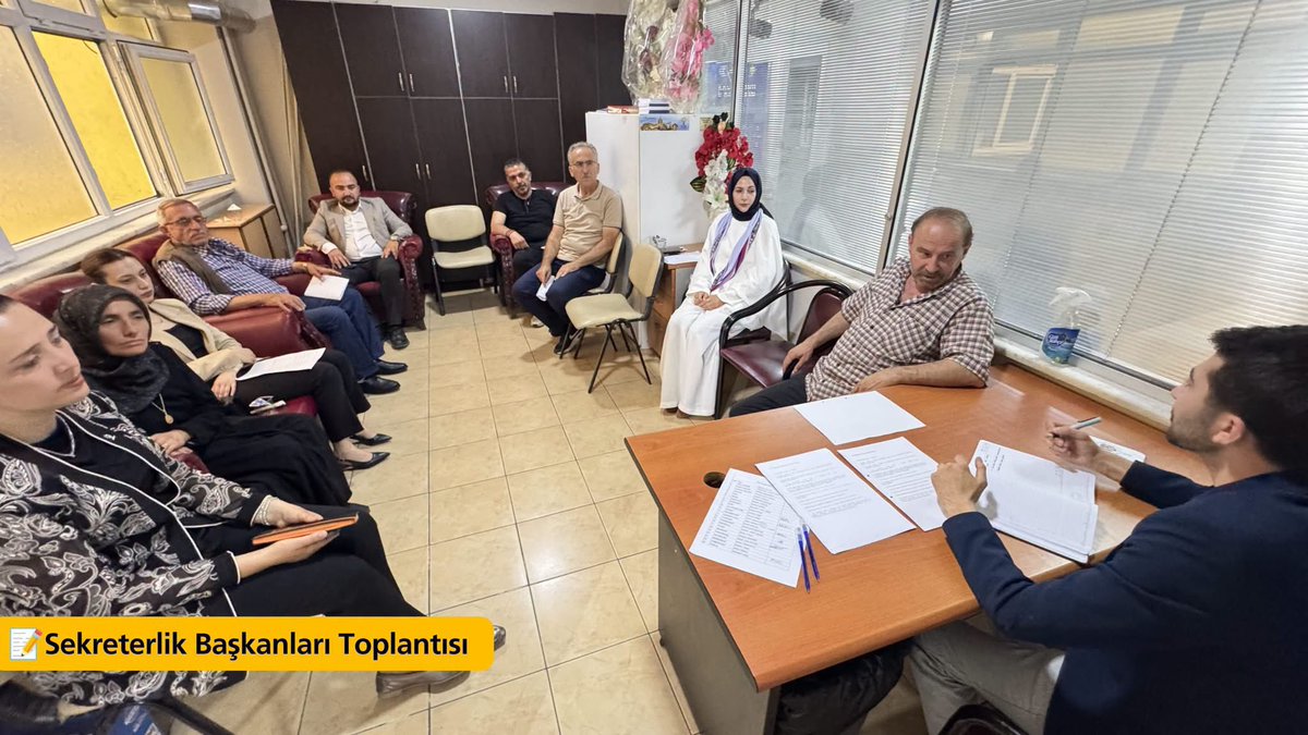 sevgilioglu's tweet photo. -Sivil Toplum ve Halkla İlişkiler Başkanlarımız, 
-Mali ve İdari İşler Başkanlarımız, 
-İl ve İlçe Sekreterlerimiz, 
-Kadın Kolları Başkanlarımız, https://t.co/ZoGHZmZLlz