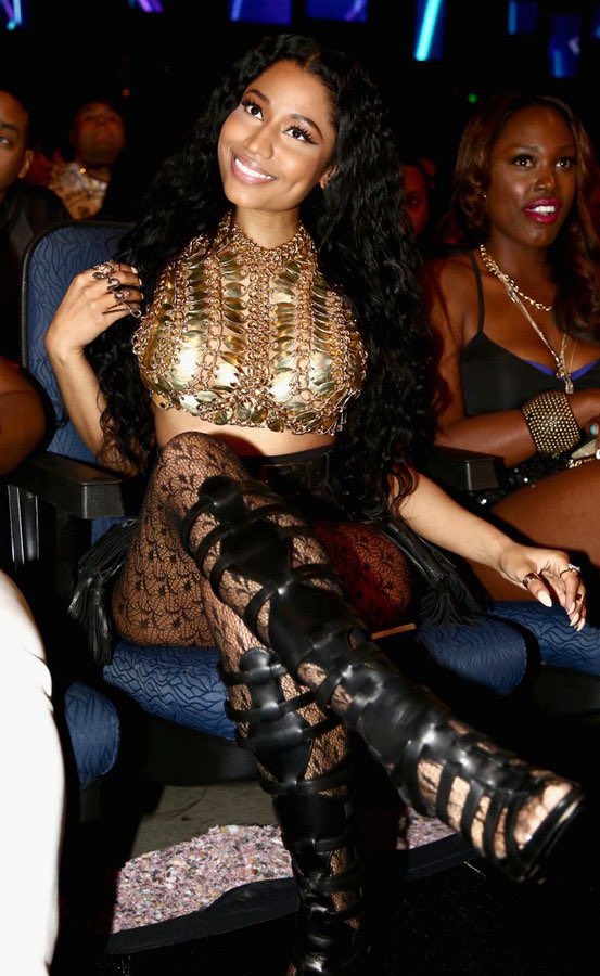 charmxcom's tweet photo. Nicki Minaj at the BET awards (2014) https://t.co/oBTVjzQKk4