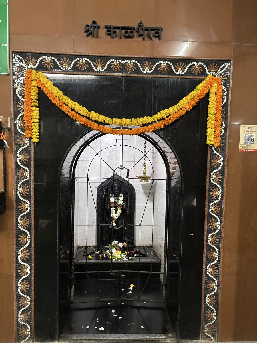 dhavalkulkarni's tweet photo. Sri Mangeshi temple in Goa
Shri Mangesha Maharudra Prasanna
#Goa #Mangeshi #temples #TemplesofGoa #MangeshiTemple https://t.co/vuwO2P7Bbv