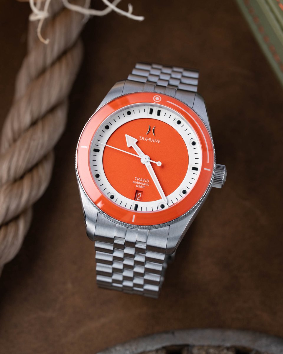 aBlogtoWatch's tweet photo. When Mike keeps picking up a review watch, he knows it’s a good one. The DuFrane Travis MkII offers incremental improvement upon the original, with its bright “40 Acres” orange, 39mm case, 200m water resistance, and sub-$1,000 price point rendering it perfect for summer. Head over to aBlogtoWatch for Mike’s full review. 

https://t.co/l4rk0q7V0p