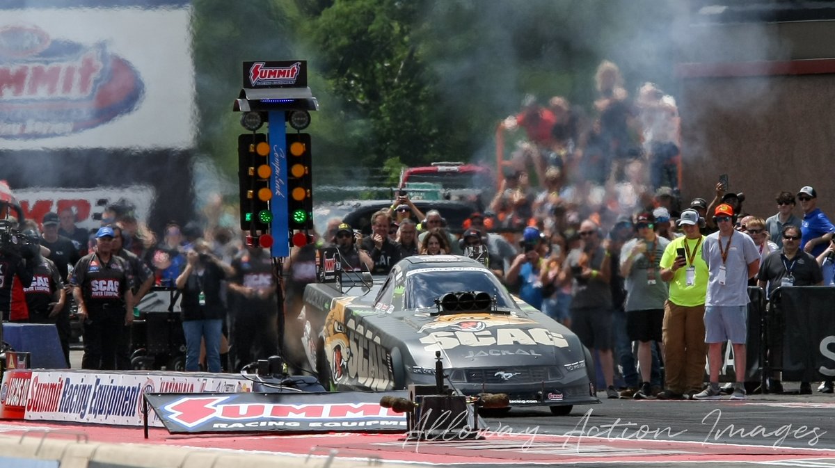 Matt_Alloway_37's tweet photo. Daniel Wilkerson in action on Friday with @NHRA @SummitRacing Park

View the entire gallery at: https://t.co/WWck4Aj6TC https://t.co/Yz6OD4pkhE