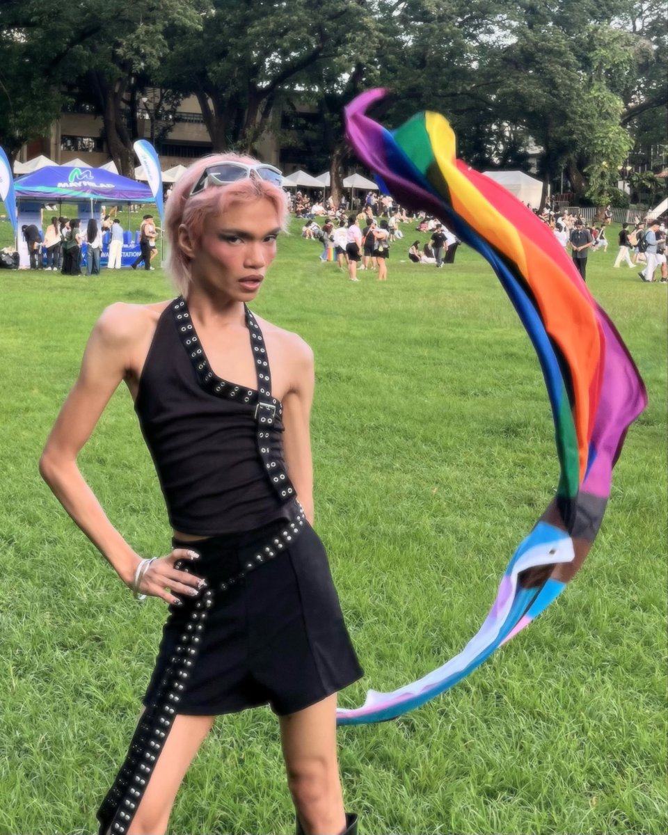 zkdgii's tweet photo. i am enough as i am, happy pride xo ;")) https://t.co/BXYFjFpRcy