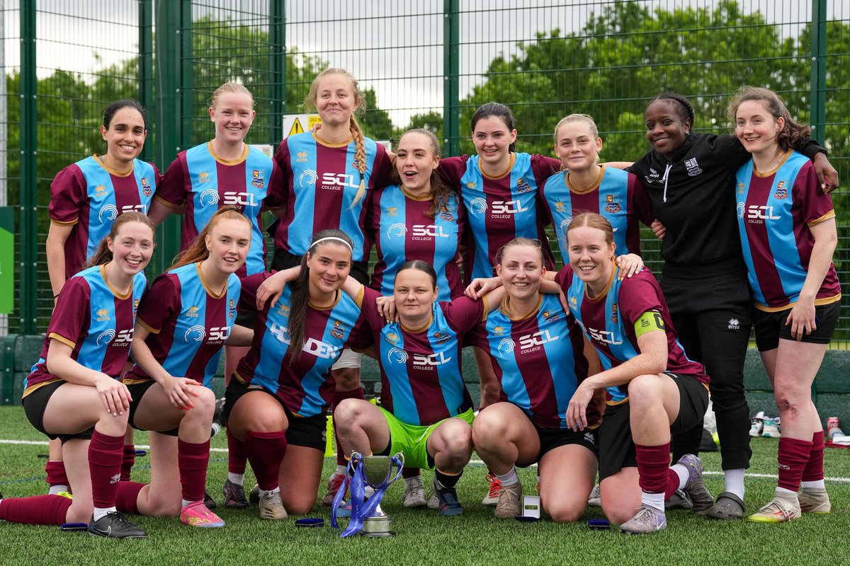 jenkins_bry9's tweet photo. Iโm going to need a few weeks to mourn this line up ngl #theOGs #dreamteam #upthetown @FarnhamTownWFC https://t.co/vlFa7KnZiD