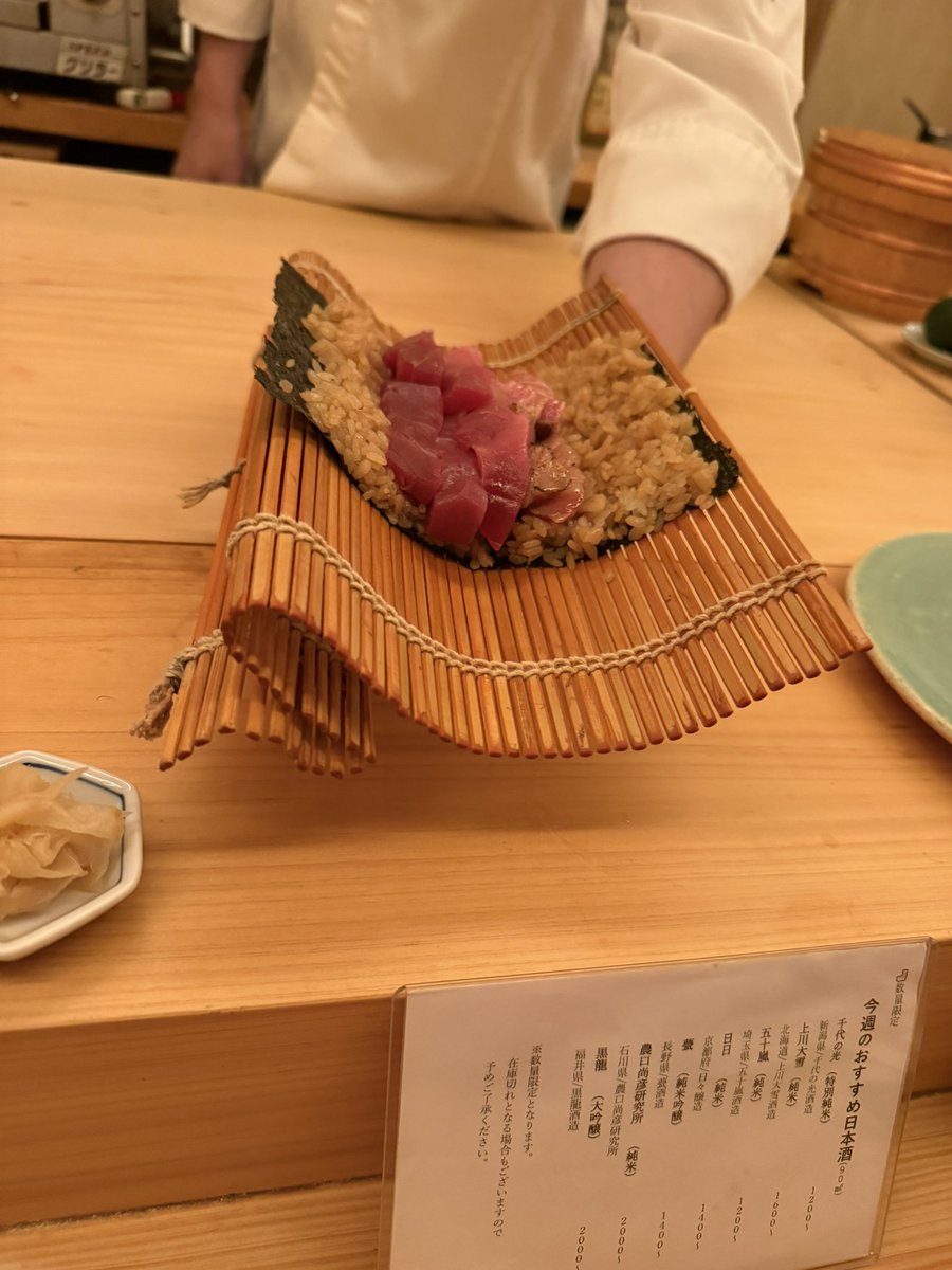 ntf_1109's tweet photo. ペアリングしてくれたワインも美味しいでした....幸 https://t.co/ex5k6djbew