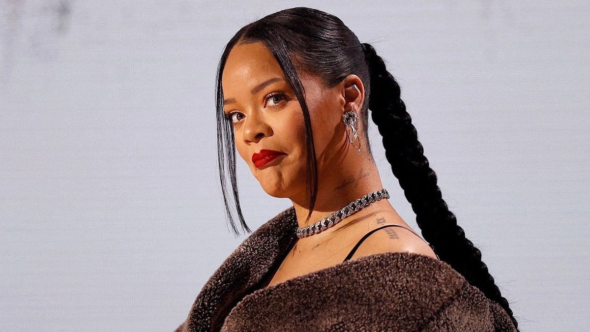 bchartsnet's tweet photo. 🎧🌎 Artistas femininas mais ouvidas no Spotify Global na atualização de 26 de junho:

#1. Taylor Swift
#2. Olivia Rodrigo
#3. Ariana Grande
#4. Rihanna
#5. Shakira
#6. Katy Perry
#7. Billie Eilish
#8. Lady Gaga
#9. Lana Del Rey
#10. Olivia Dean https://t.co/NlhNNMyPbG