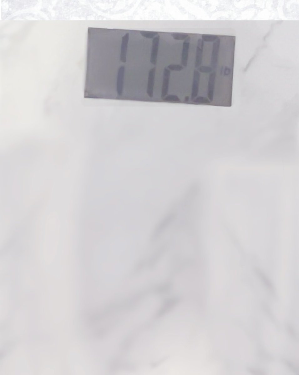 harvesgrl's tweet photo. weigh in :3
yesterday i was 173.8!!!
(i edited the photo bc my scale + bathroom floor lowk ugli >_<) https://t.co/2d3KQ4kla2