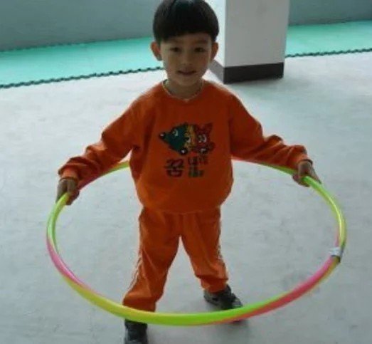 clloave_'s tweet photo. #nithaep's family

ayon: buna! owlnya look like opa leo!
buna: ayon, gk blh gitu ya..
eyan: buna! eyan dikasih hula hoop from om james!
buna: udah say 'thank you'?
eyan: udah, buna!
daddy: buna, daddy mau nen
buna: BEGO!! https://t.co/f72zVDwOHt