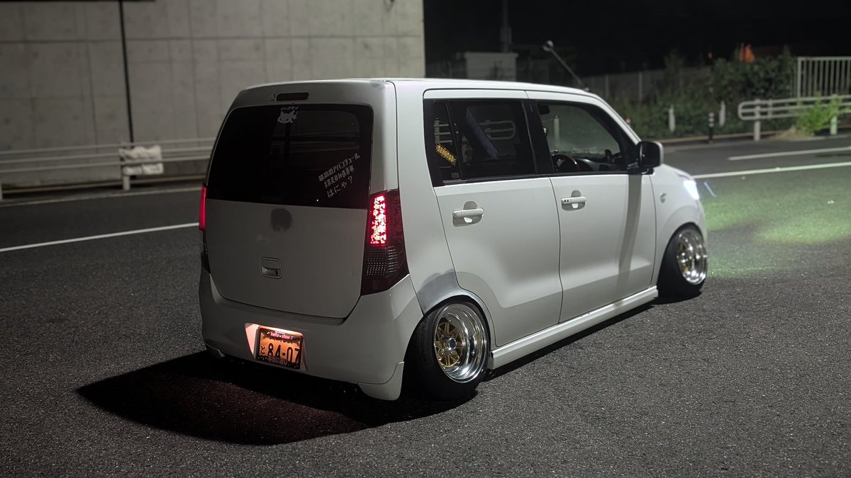 AE866626's tweet photo. #みんなの軽の太履きが見たい
8.5Jの－9
13インチ卍 https://t.co/zhhJx7w9nO