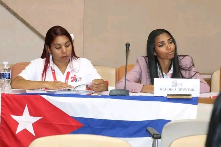 Colina_CTCuba's tweet photo. 🇨🇺 El #22Congreso de la  @Cuba_CTC  concluye hoy sus debates sobre la defensa de la Patria y las transformaciones aprobadas en el Programa de Gobierno, sesión a la que asiste el presidente @DiazCanelB 

#PorCubaJuntosCreamos https://t.co/p1ZkvgXPJi