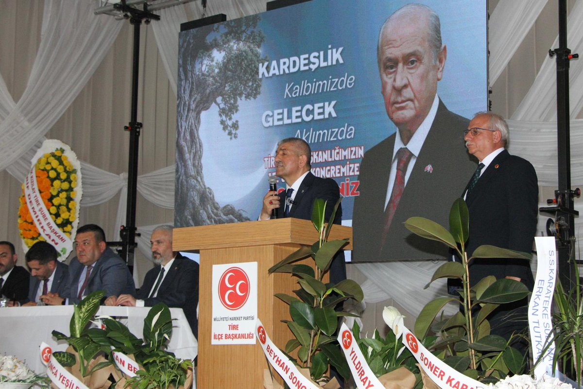 serdar_secgin's tweet photo. 1-).İzmir / Tire İlçe Teşkilatımızın 15. Olağan Kongresi Genel Sekreter Yardımcımız Tamer Osmanağaoğlu, İl Başkanımız Veysel Şahin ve teşkilat mensuplarımızın katılımıyla büyük bir coşkuyla gerçekleştirildi.
+++++ https://t.co/FJBDuhLtCL
