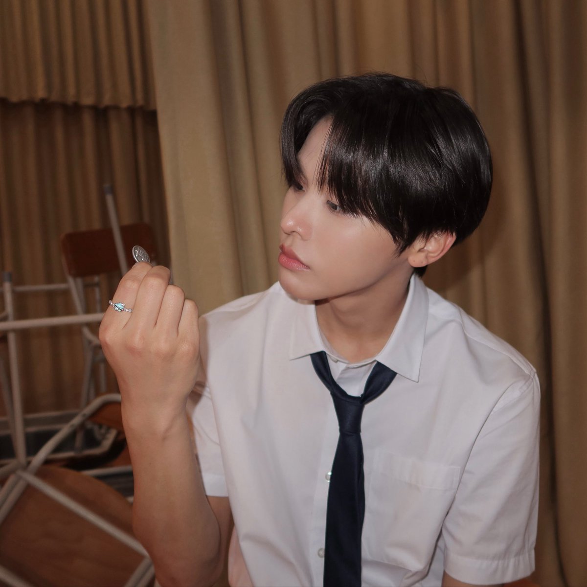 rikutoku520's tweet photo. 헉 이건.. https://t.co/sLEKMB87tT
