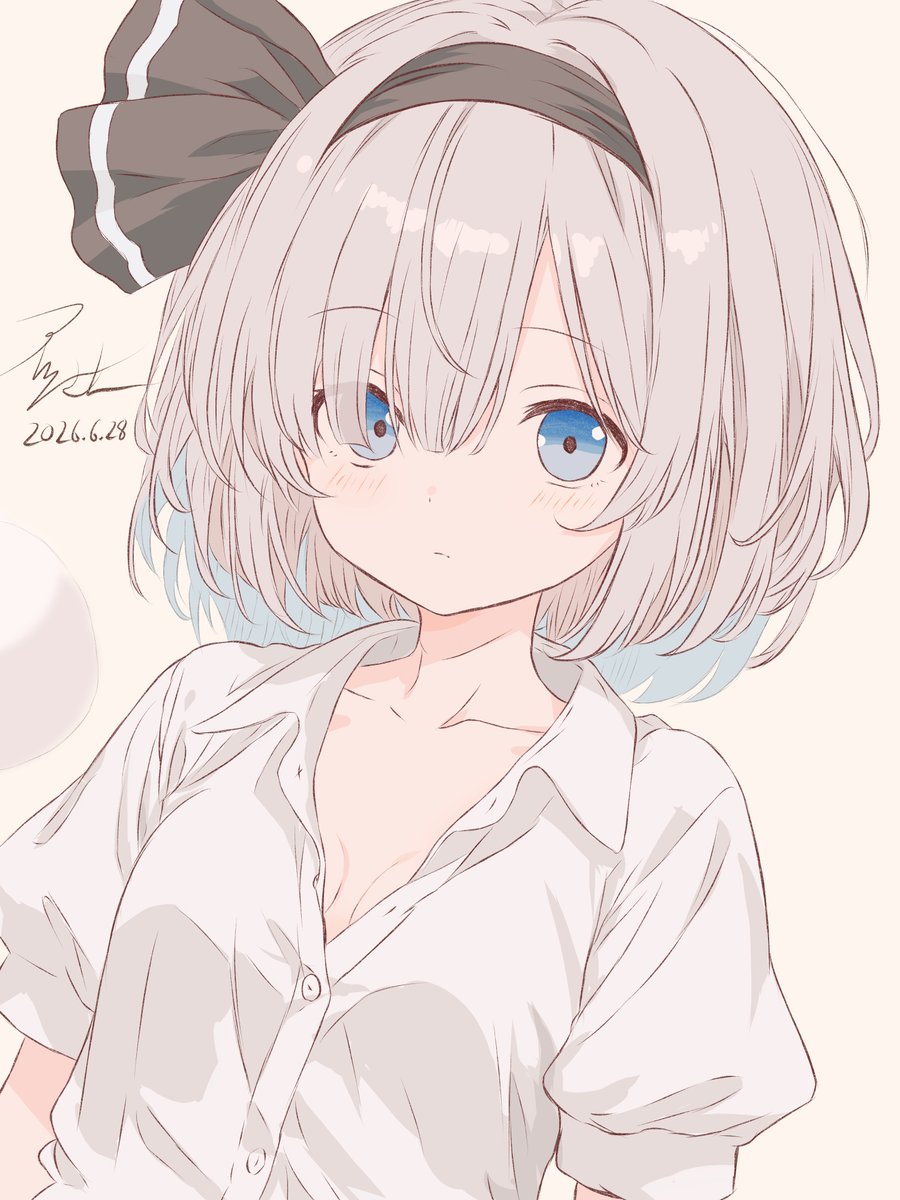 ilice_suiten's tweet photo. 「えっと……暑いですね？」

ということで夏らしい妖夢ちゃんなのですよ～🌸 https://t.co/qxZEww3T46