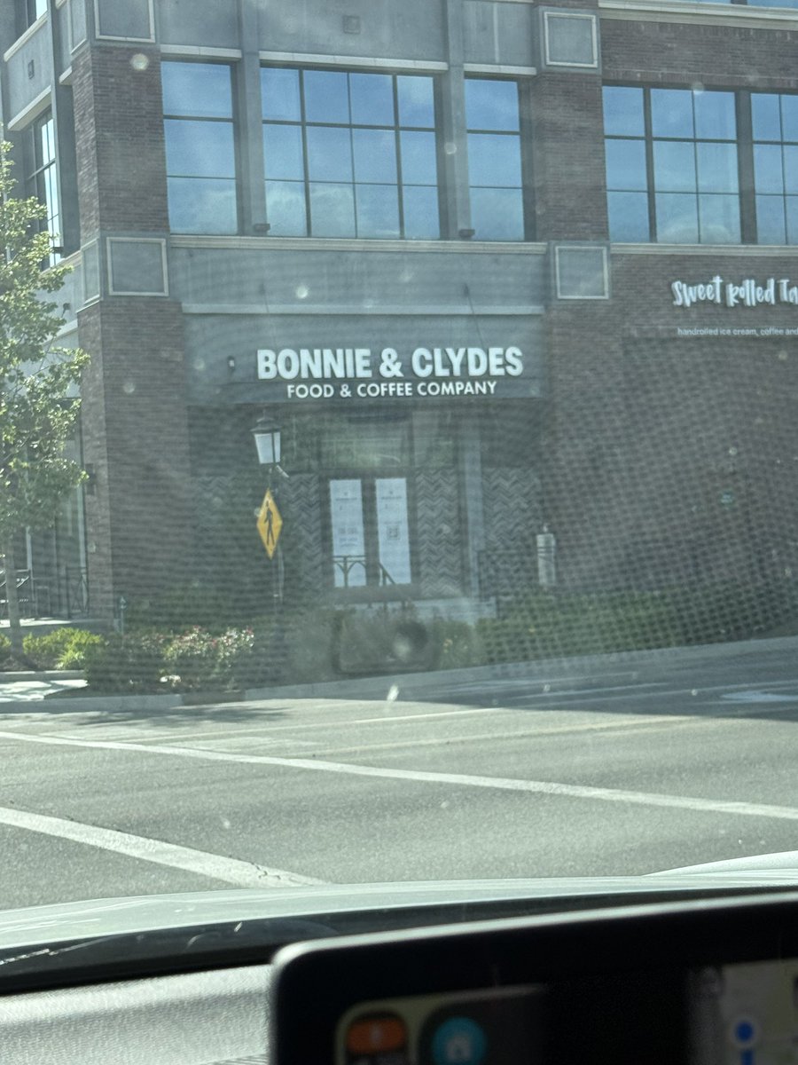 Deim16's tweet photo. The irony https://t.co/UPyAhPndEq