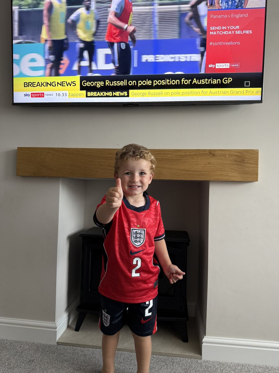 TomWalker2512's tweet photo. @SkySports #ssnthreelions https://t.co/kBGdAWF28a