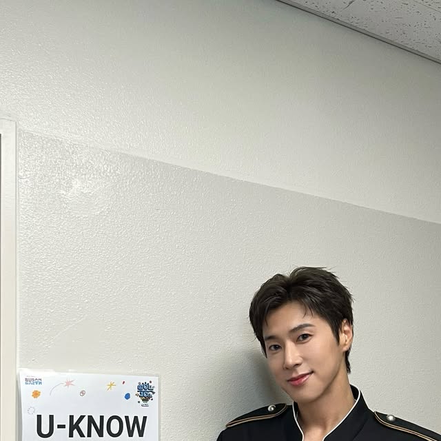 TVXQNEWS's tweet photo. U-KNOW at 2026 Busan One Asia Festival 🌊 #UKNOW #TVXQ! @yunho2154 #2026부산원아시아페스티벌 https://t.co/mCN9UVsfUa https://t.co/iBga6bRfvY