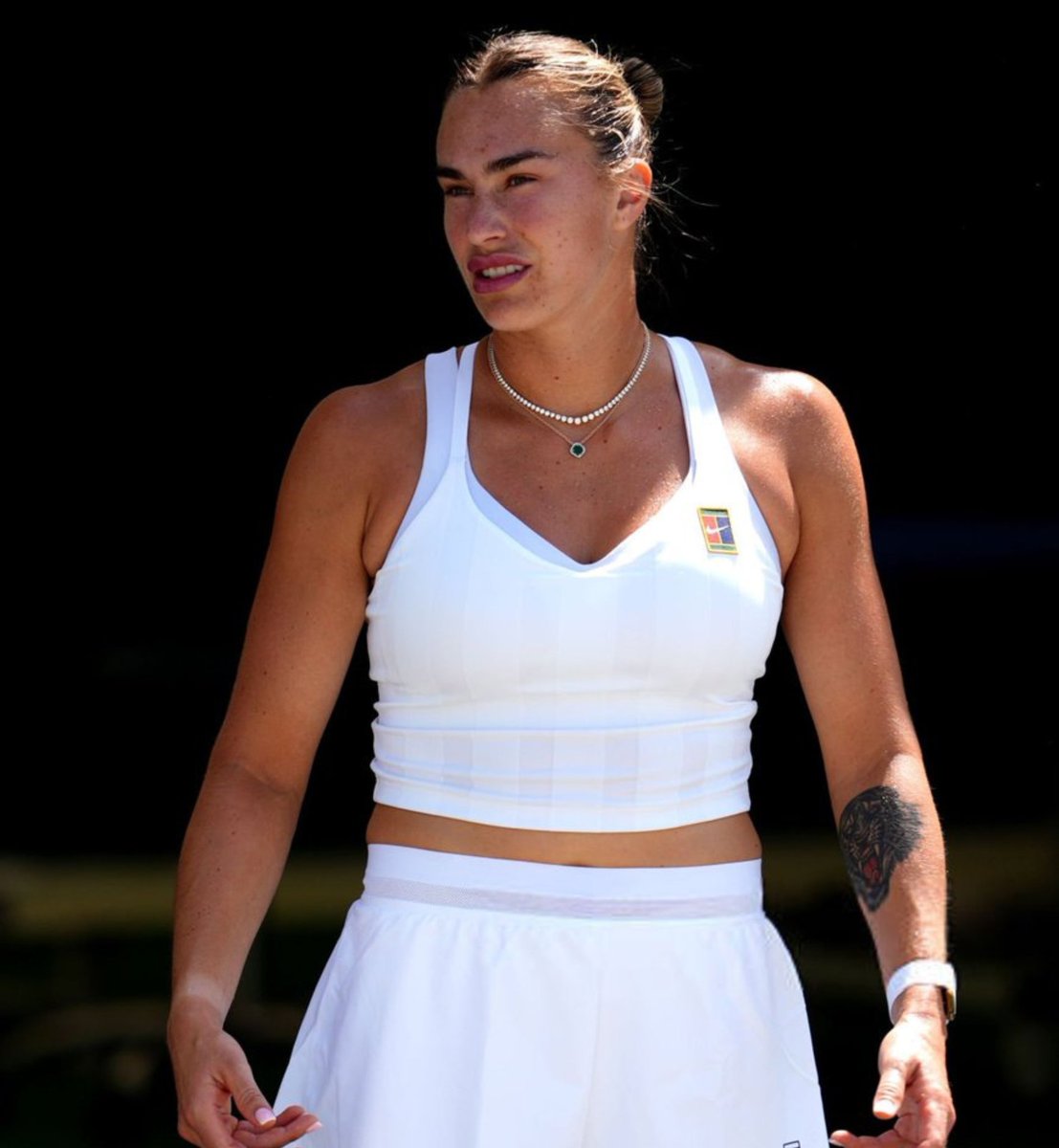 Tiempodetenis1's tweet photo. 🤔 ¿QUIÉN SERÁ LA CAMPEONA DE WIMBLEDON?

A dos días del comienzo del torneo, estas son las principales candidatas en Kalshi:

📊 Aryna Sabalenka 24%
📊 Elena Rybakina 13%
📊 Mirra Andreeva 11%

👀 Elijan hoy a su ganadora y luego veremos quién acertó. https://t.co/6Ws5br4zYX