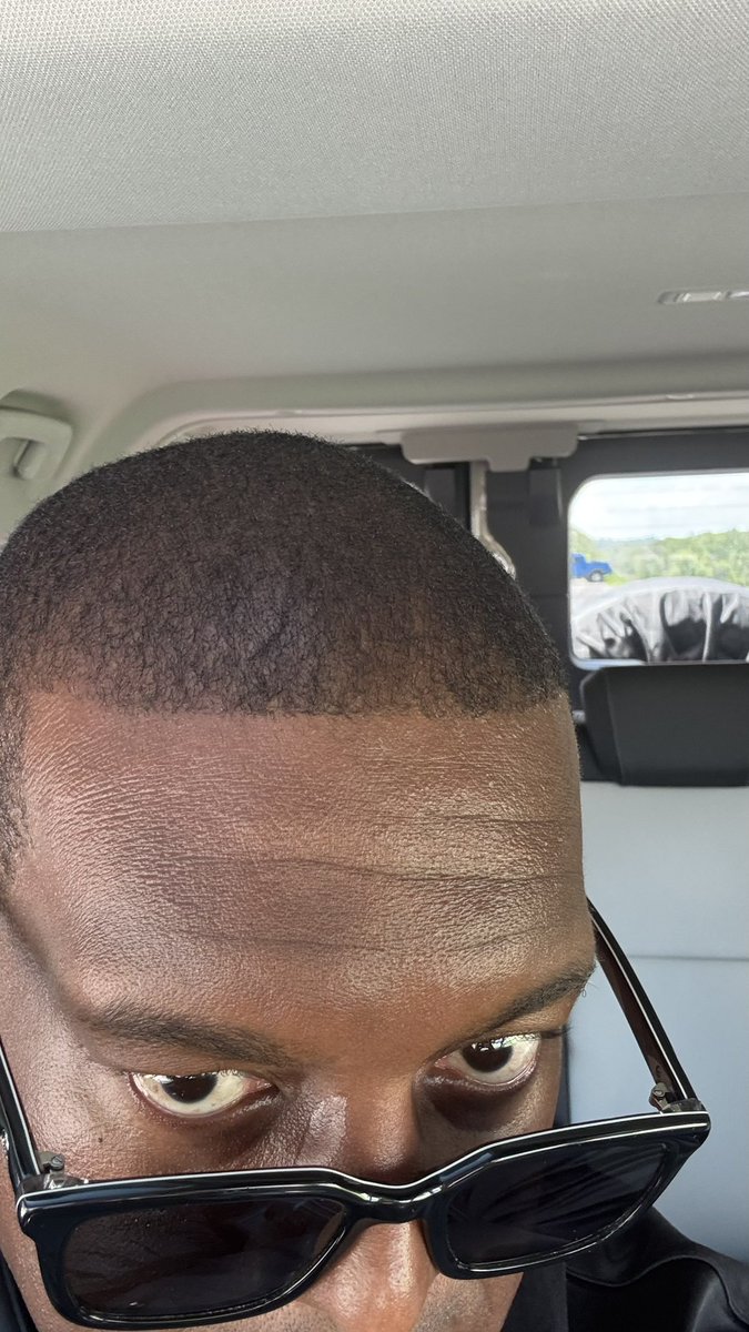 KevinWeekes's tweet photo. **Keep an 👁️ on **
Per sources, I’m told the @MapleLeafs are working on a trade with D Carlo, @StLouisBlues are a likely landing spot.
#HockeyX https://t.co/mD6PkyH1cC