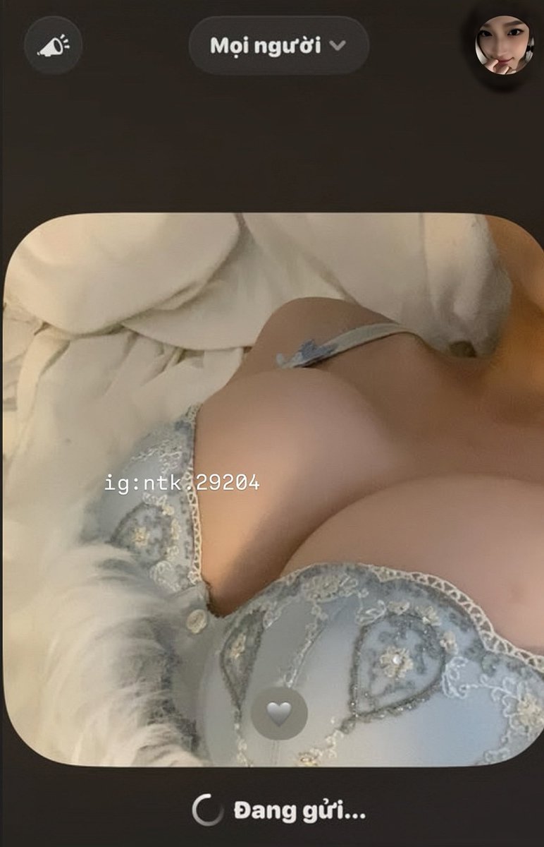 yumii9x's tweet photo. locket hong ? https://t.co/NNVxFuOXuO