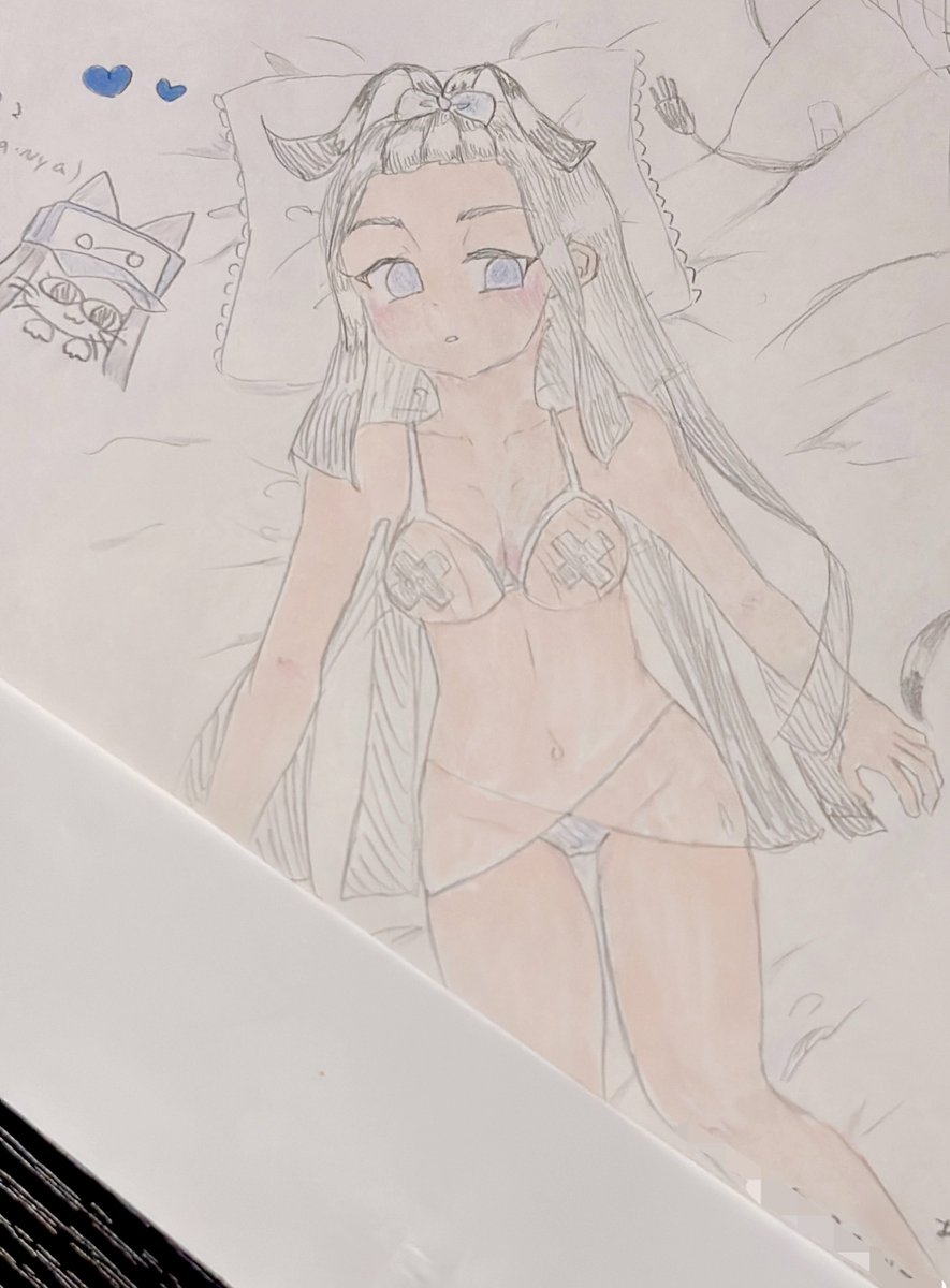 fuwachili's tweet photo. naked････<3 #cassettegirl https://t.co/JsLFiSsWL2