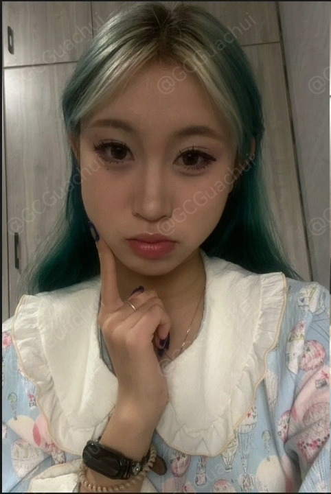 GcGuachui's tweet photo. 脚盆母驴的黄皮丑脸生日特辑
＃羞辱 ＃评价 ＃辱骂 ＃洗脑 #雌竞 #自毁 https://t.co/x0pGmGsv5Q