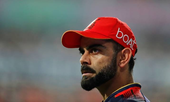 CricCrazyJohns's tweet photo. NOVAK DJOKOVIC ON VIRAT KOHLI:

"We have not met in person, we have texted, we have been in touch for the last few years, following each other, supporting each other, admiring each other's careers - hopefully I will get a chance to meet him in person & play some tennis, play some cricket - I am also planning to come to India soon so maybe that's where we can get the link up". [Wimbledon]