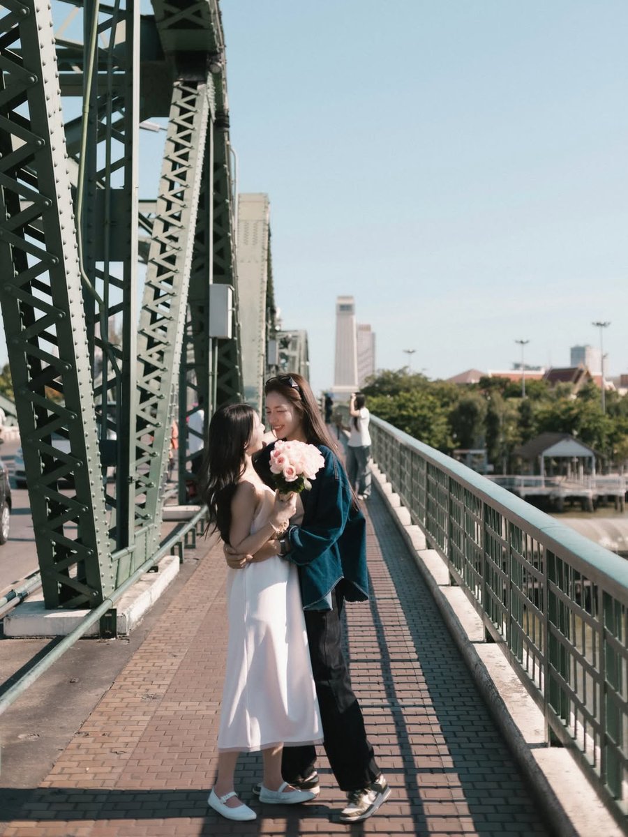 sol_free_xxx's tweet photo. Two years later💐

#MieAya
#Miephat
#Ayaorapan https://t.co/kmvuNaC6dt