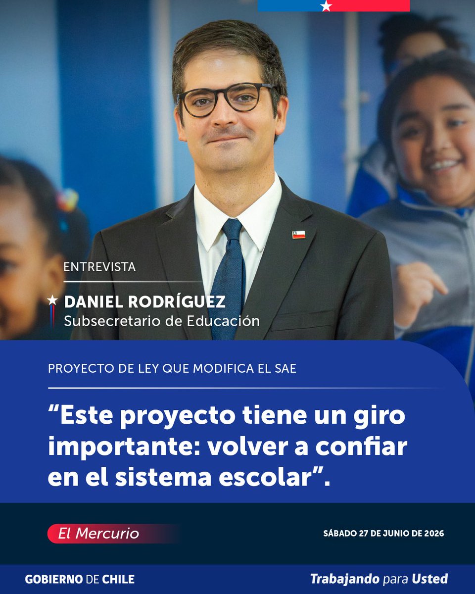 subeduc's tweet photo. 📰 En entrevista con El Mercurio, el subsecretario de Educación profundizó en el proyecto de ley que reforma el Sistema de Admisión Escolar, una iniciativa que busca avanzar hacia un sistema que reconozca el mérito y la libertad de los establecimientos. https://t.co/r9LAEnhGhe