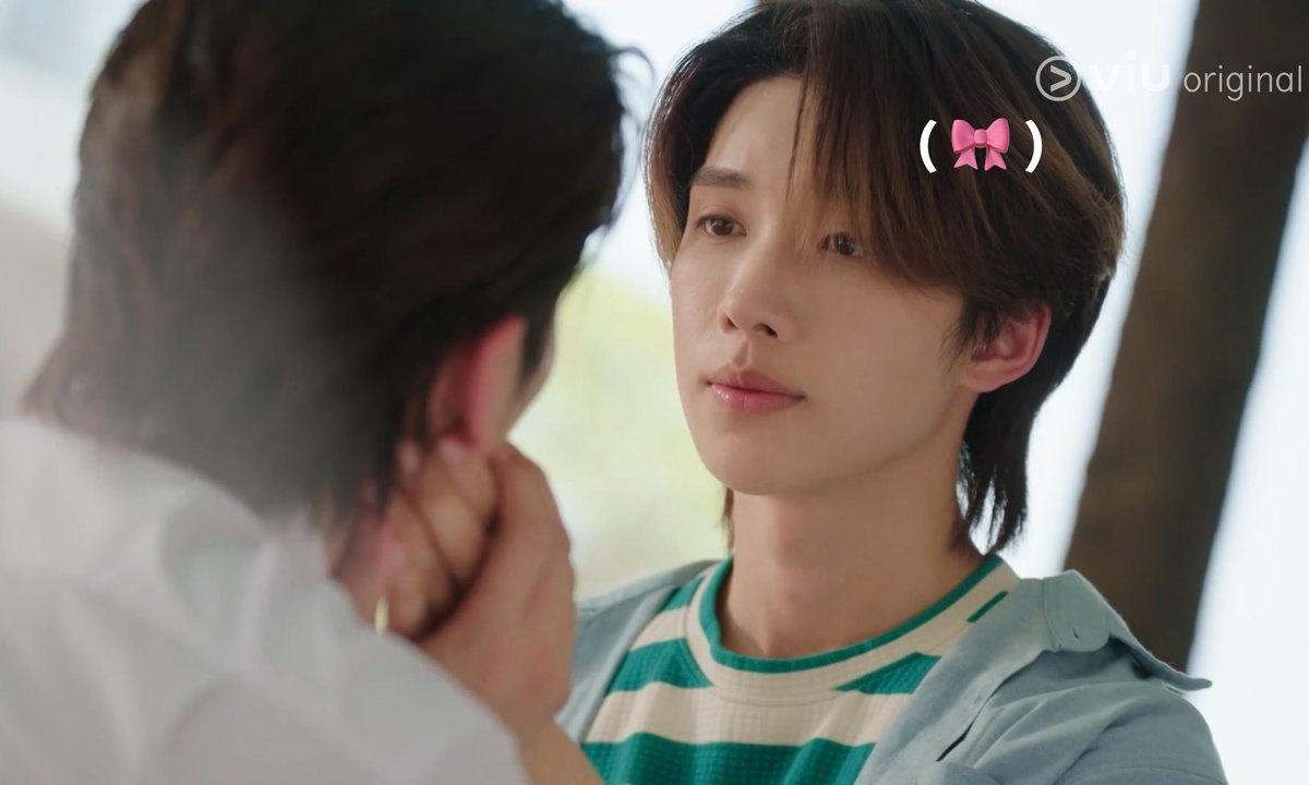 maythi_bn's tweet photo. หม่าแก่ขี้อ้อนมากกก สายตาเฮีย 🥺🥺

Crazy Love MooMoo EP8
 #พี่ฟากชอบเธอมู่EP8 https://t.co/fI2YpE23pn