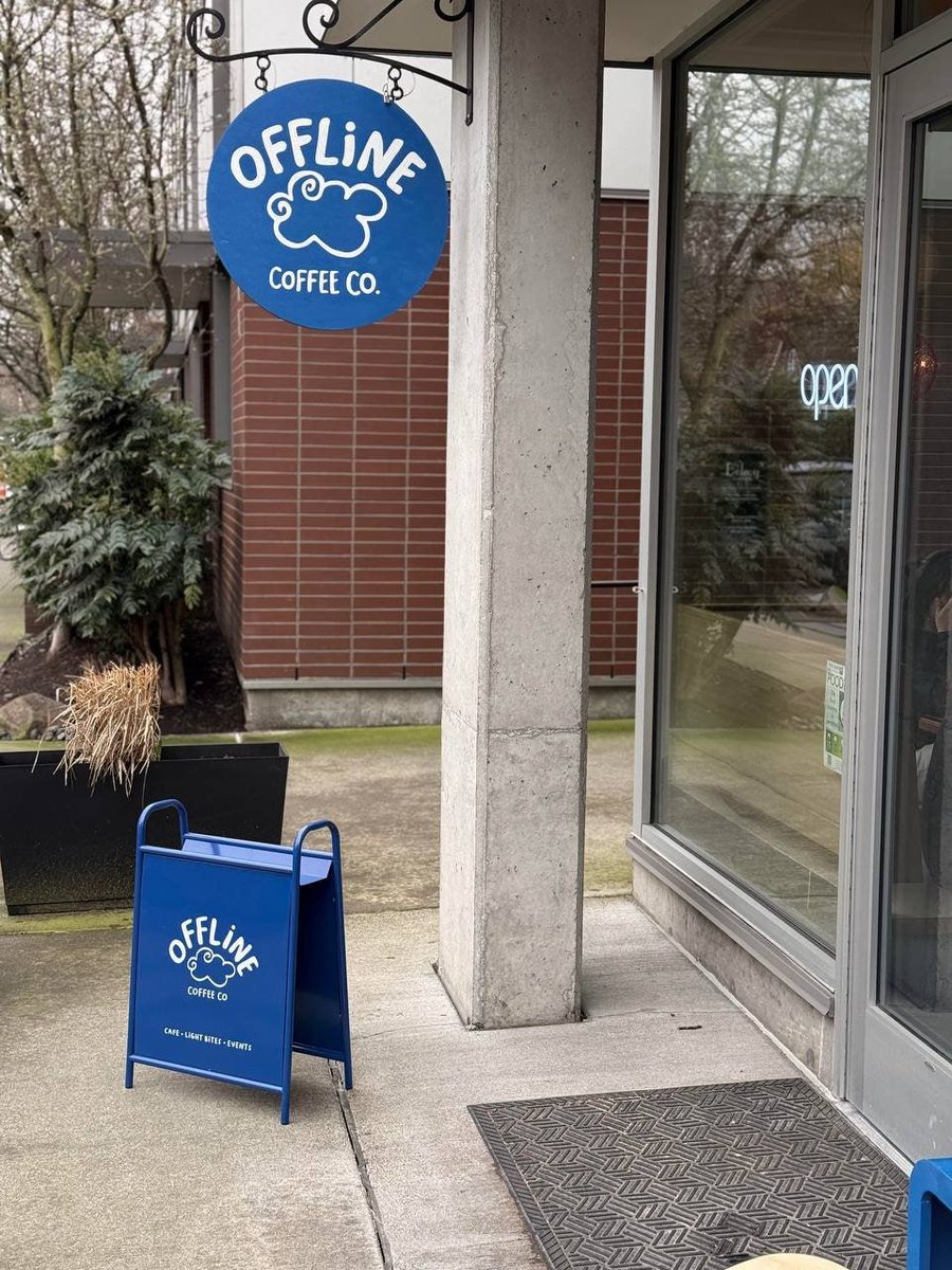 zNick7's tweet photo. This offline coffee shop in Seattle just opened recently. I visit this place often. https://t.co/XF0SFgpHLT