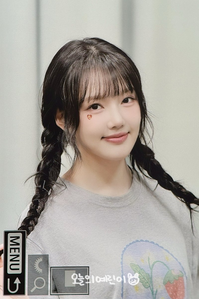 YerinHada0819's tweet photo. 260627 #예린 #YERIN https://t.co/iPVOcdnBn1