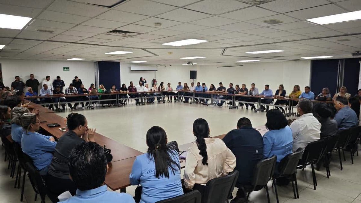 Trasciende60696's tweet photo. #Sinaloa || Sigue en pie el cierre de espacios el próximo lunes 29 de junio, si el Gobierno Federal no cumple su compromiso con la #UAS: #SUNTUAS || #TNoticias @uasoficialmx
https://t.co/rTX31nAM6t https://t.co/2XzdYEJwUs