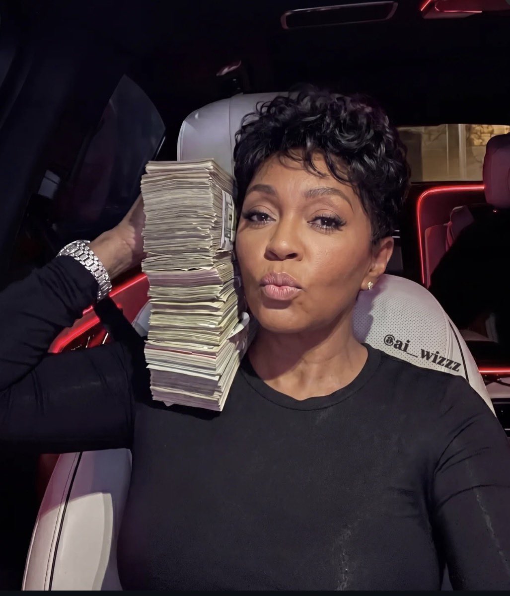 H3ythatsKG's tweet photo. @IAMANITABAKER auntie they out here playing with you 😭they said “mz. anita “bread gang” baker😭 https://t.co/Yg4szKGpf1