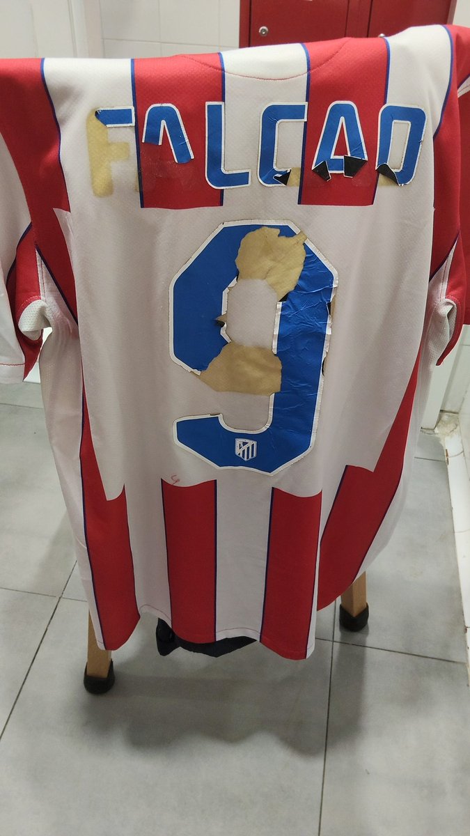 iikeeradh's tweet photo. Buenas, sabéis de algún sitio para restaurar dorsales?
Un saludo.
@CamisetasZana @RetroAtleti https://t.co/ZwomfLHXTz
